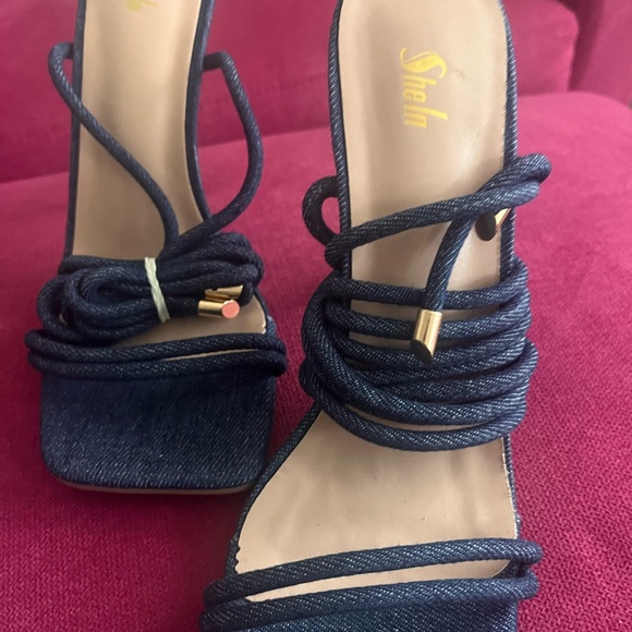 Jean wrap-up heels with gold stiletto - Picture 2 of 7